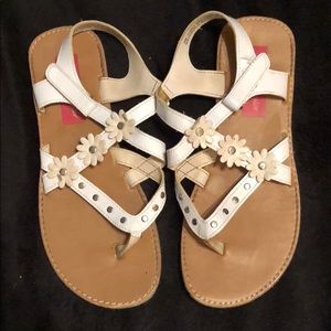 Melanie Taylor GUC white sandals